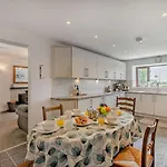 3 Bed In Grange-over-sands Oc-92389 Tatil Evi