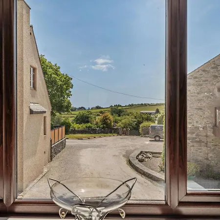 3 Bed In Grange-over-sands Oc-92389